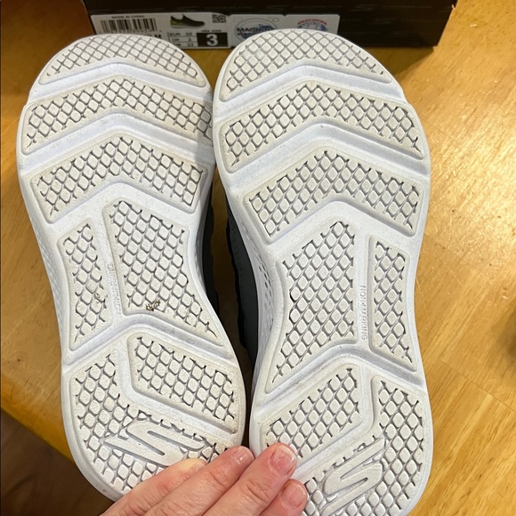 Skechers Black and Neon Green Athletic Shoes - Picture 2 of 3